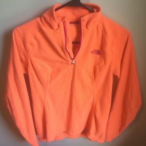 TNF 1/4 Zip Pullover